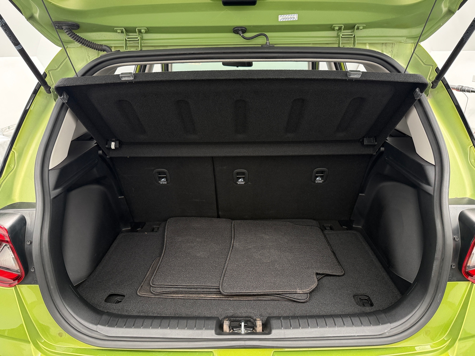 Thumbnail: 2020 Hyundai Venue - 7