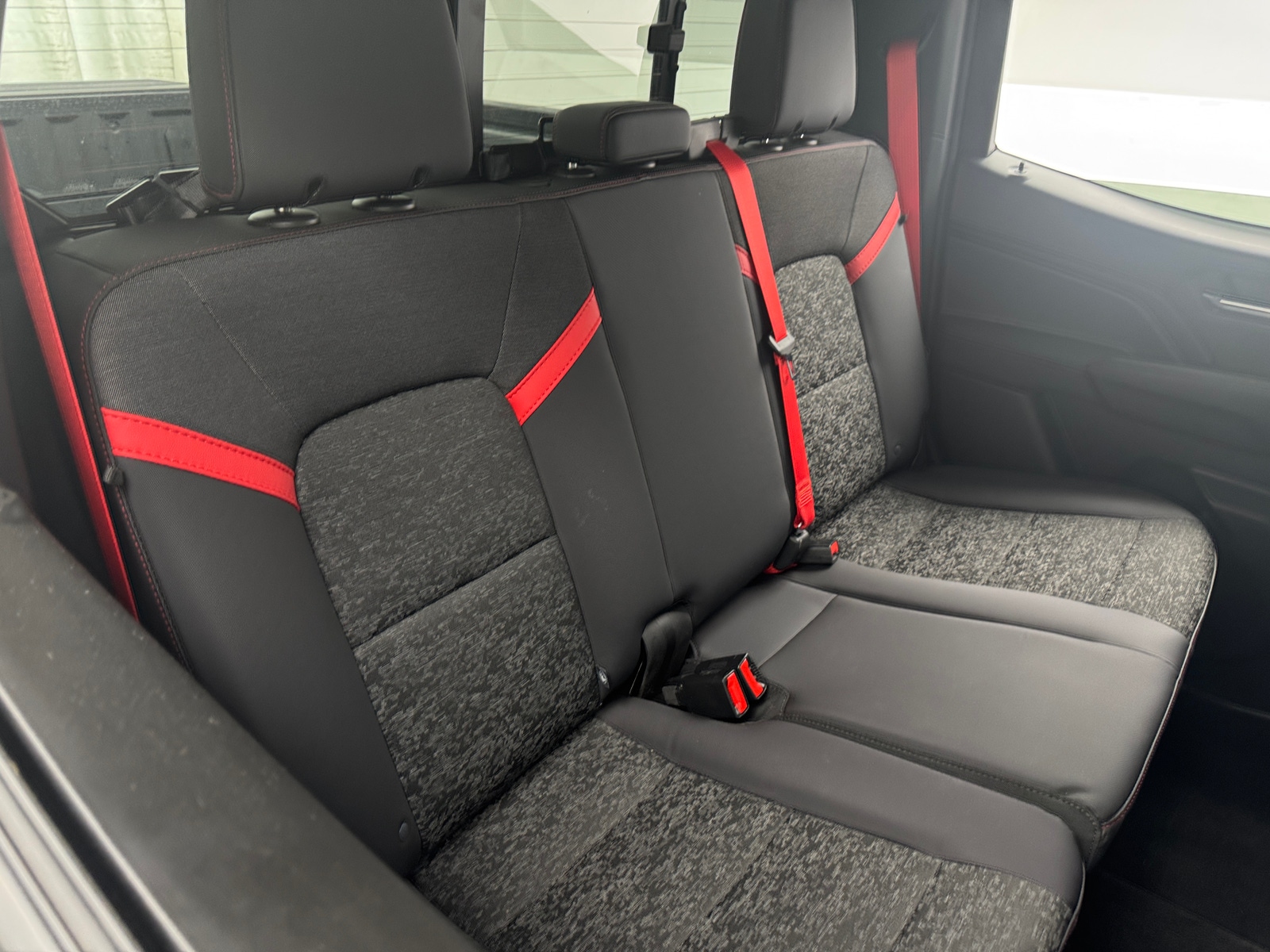 Thumbnail: 2024 Chevrolet Colorado - 6