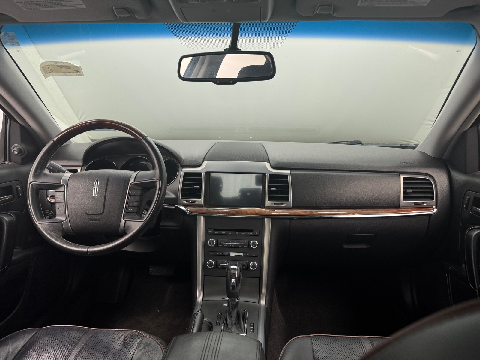 Thumbnail: 2011 Lincoln MKZ - 2