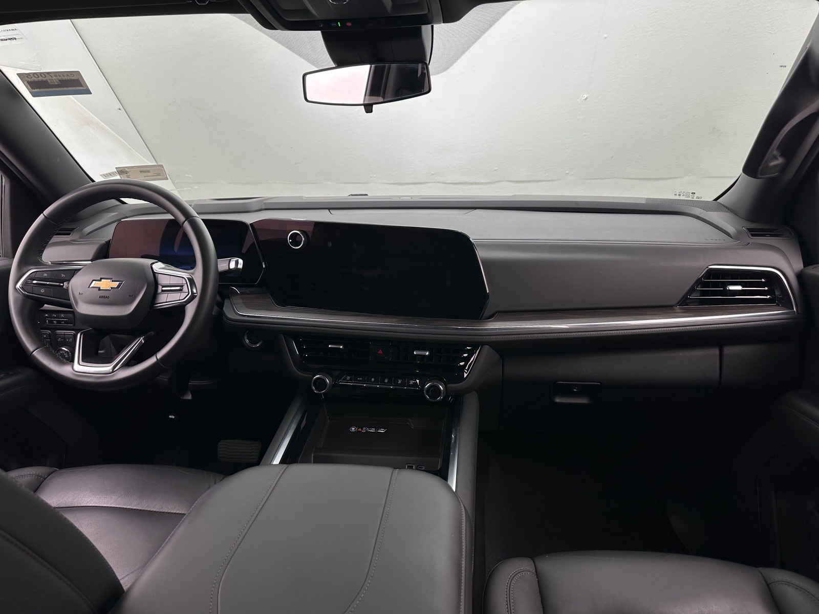 Thumbnail: 2025 Chevrolet Tahoe - 2