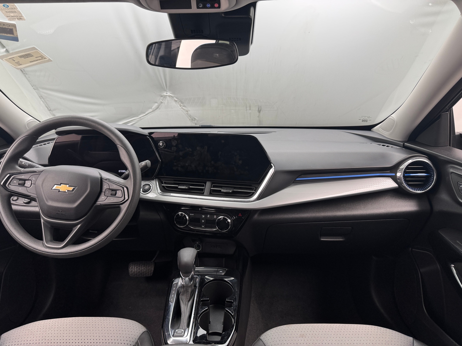 Thumbnail: 2025 Chevrolet Trax - 3