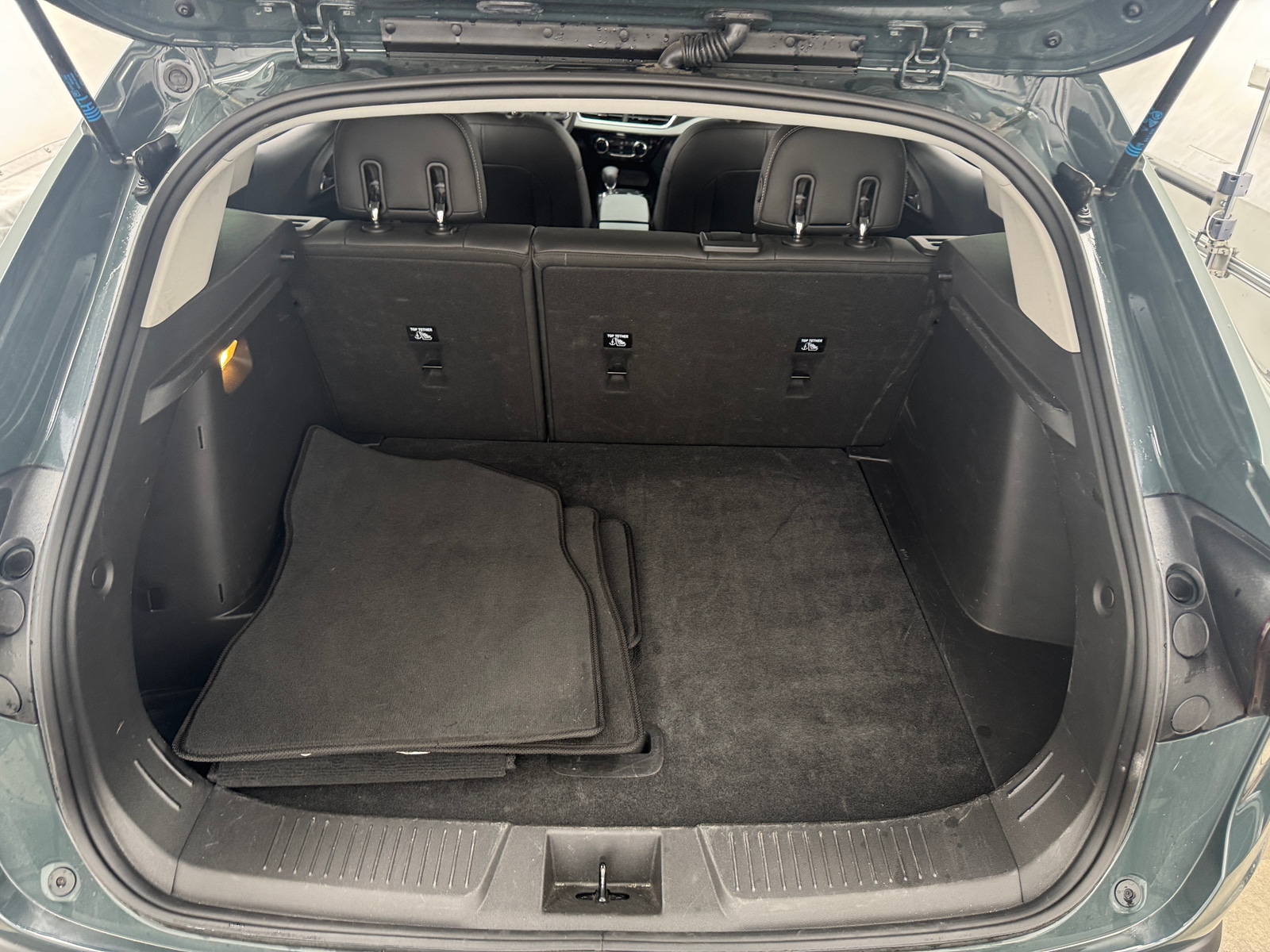 Thumbnail: 2025 Chevrolet Trax - 7