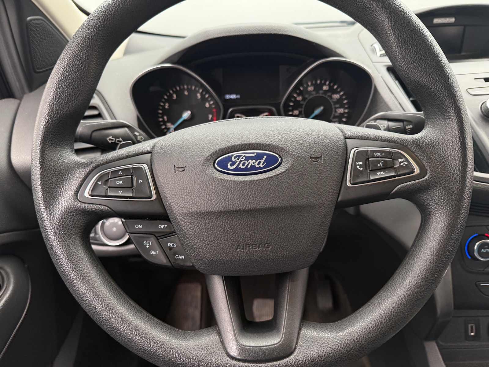 Thumbnail: 2017 Ford Escape - 5