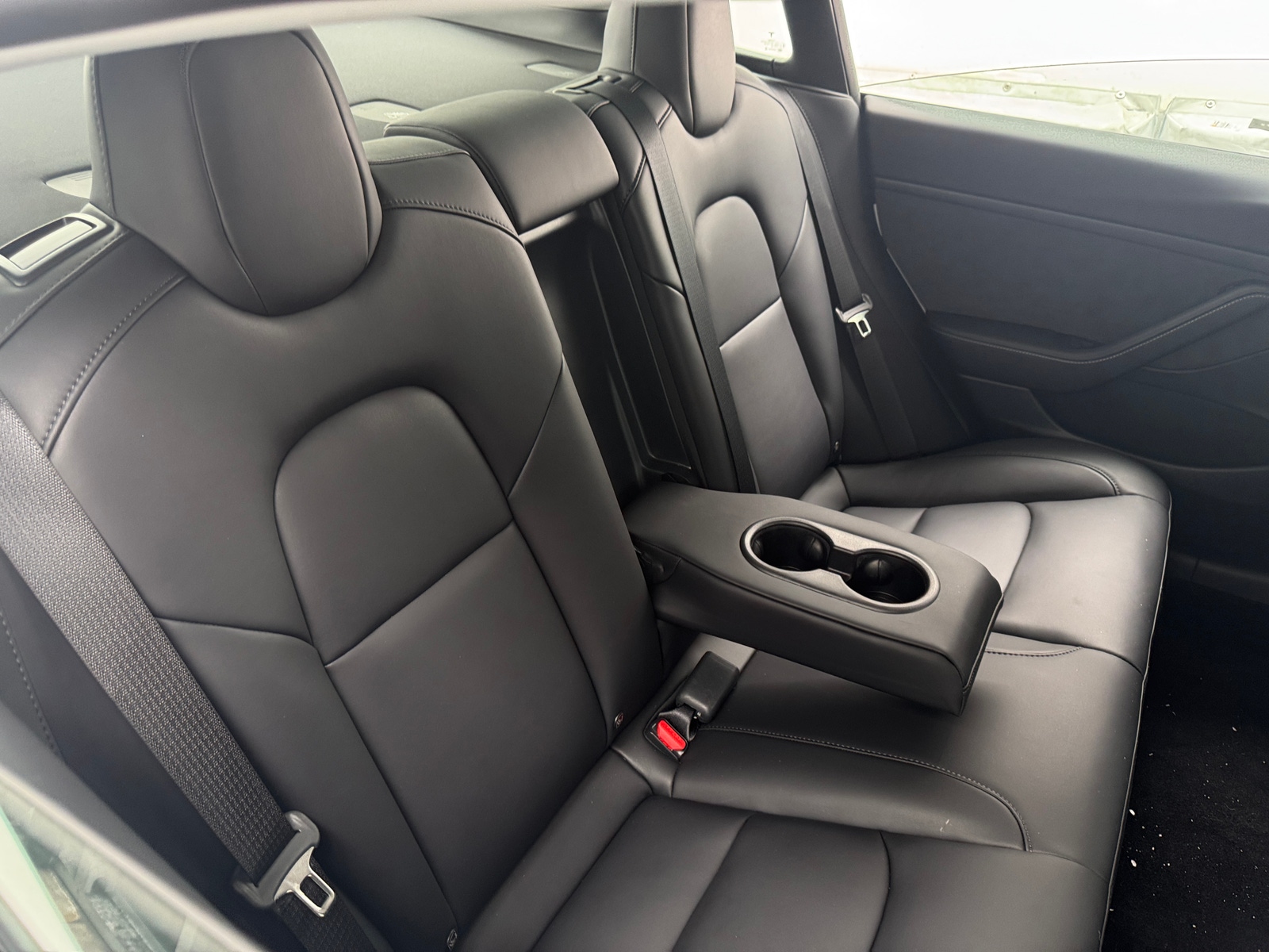 Thumbnail: 2023 Tesla Model 3 - 5