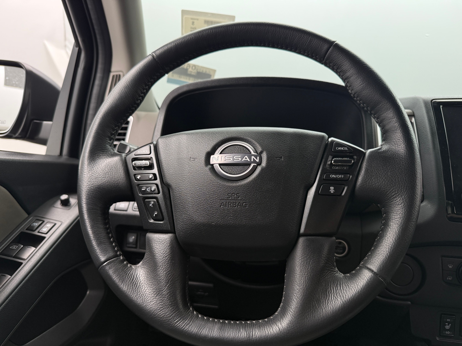 Thumbnail: 2024 Nissan Frontier - 5