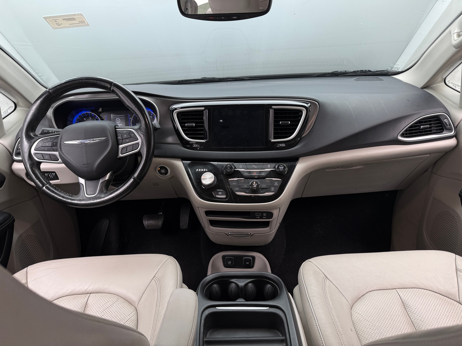 Thumbnail: 2020 Chrysler Pacifica - 2