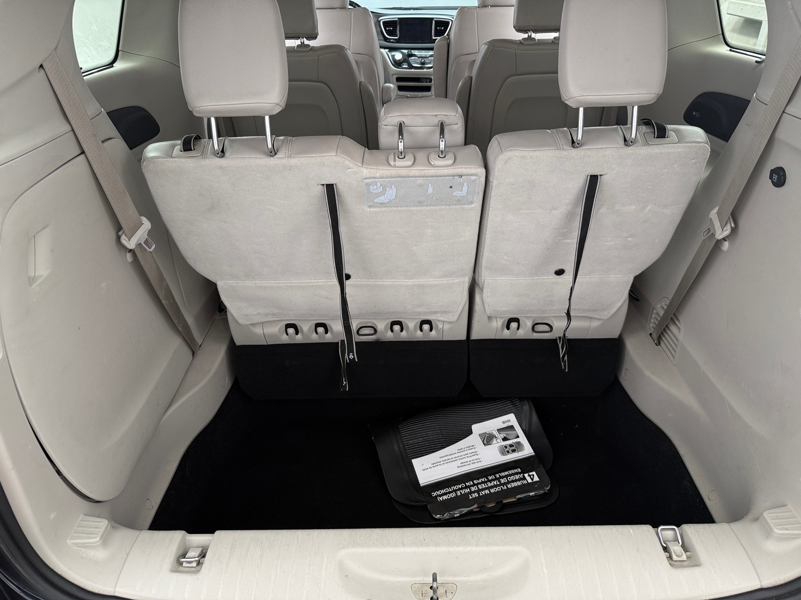 Thumbnail: 2020 Chrysler Pacifica - 6