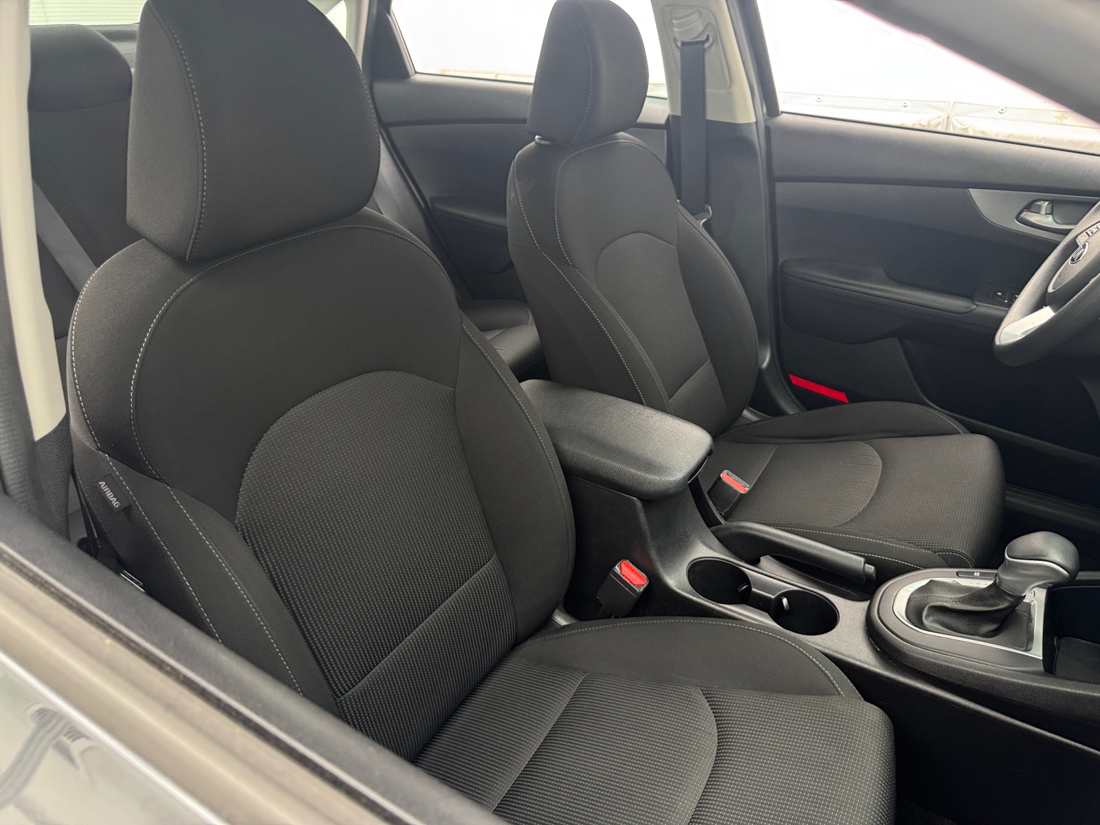 Thumbnail: 2021 Kia Forte - 2