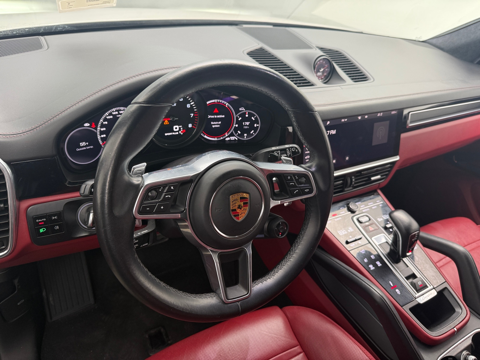 Thumbnail: 2021 Porsche Cayenne - 4