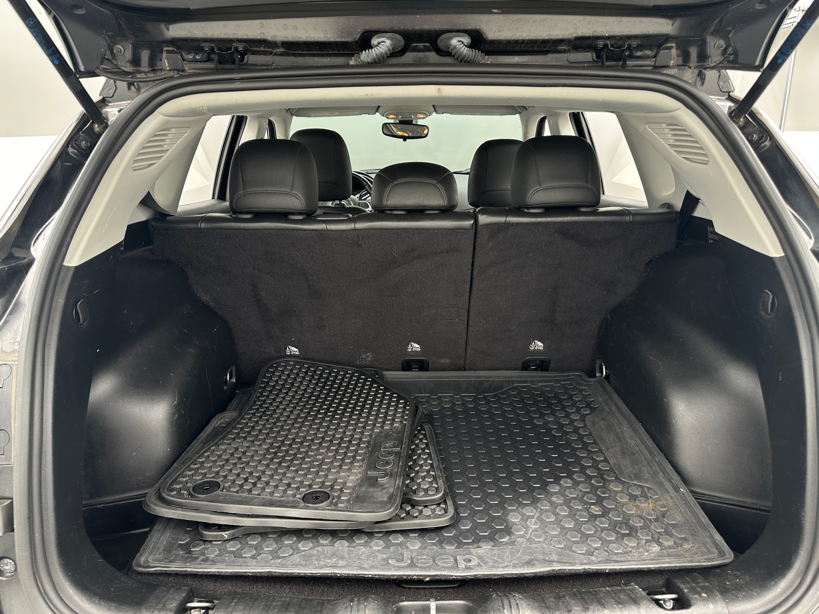 Thumbnail: 2020 Jeep Compass - 7