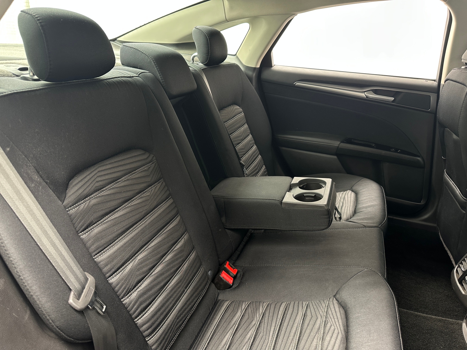 Thumbnail: 2016 Ford Fusion - 6