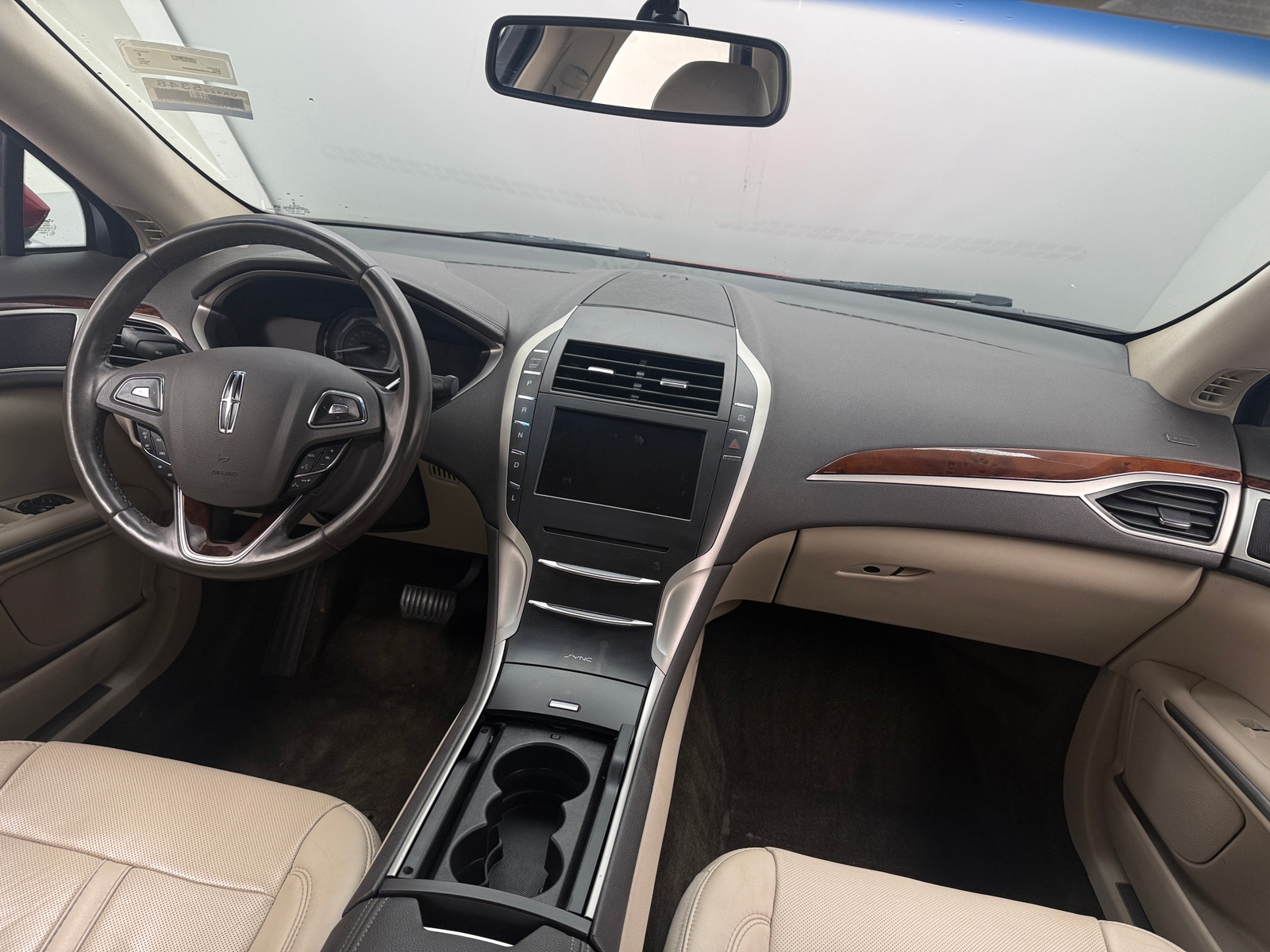 Thumbnail: 2016 Lincoln MKZ - 2