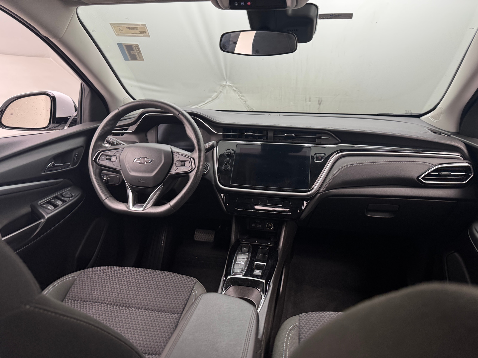 Thumbnail: 2023 Chevrolet Bolt EUV - 3