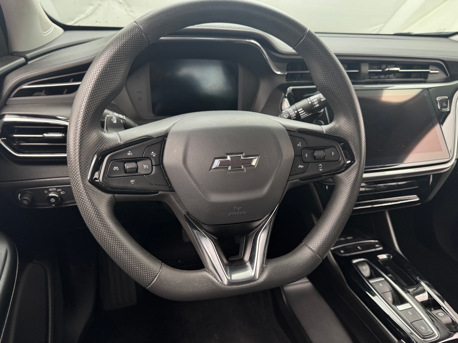 Thumbnail: 2023 Chevrolet Bolt EUV - 5