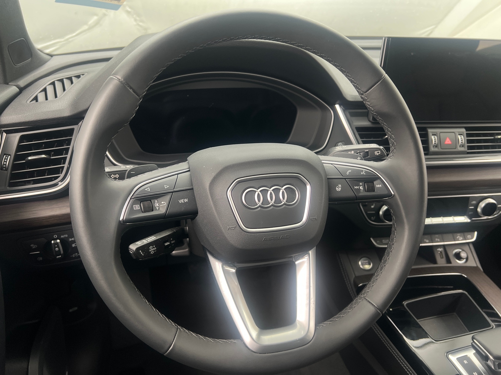 Thumbnail: 2023 Audi Q5 - 4