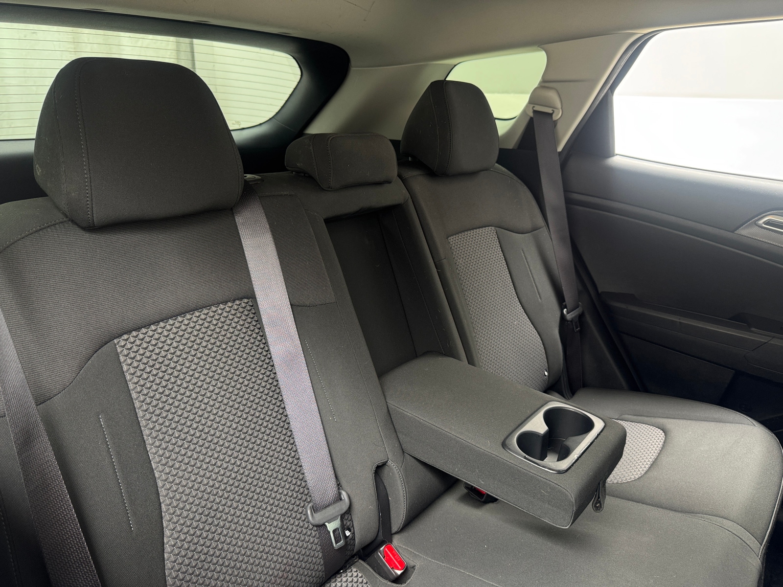 Thumbnail: 2023 Kia Sportage - 6