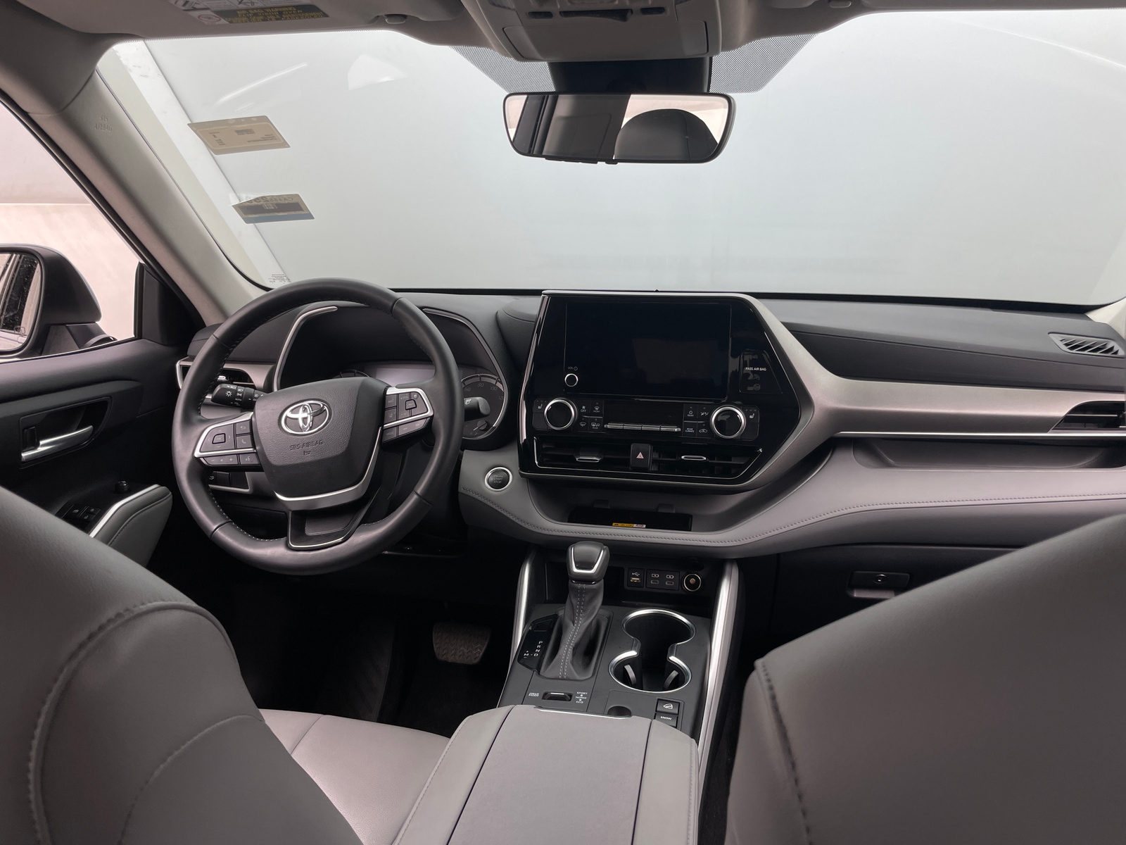 Thumbnail: 2024 Toyota Highlander - 2