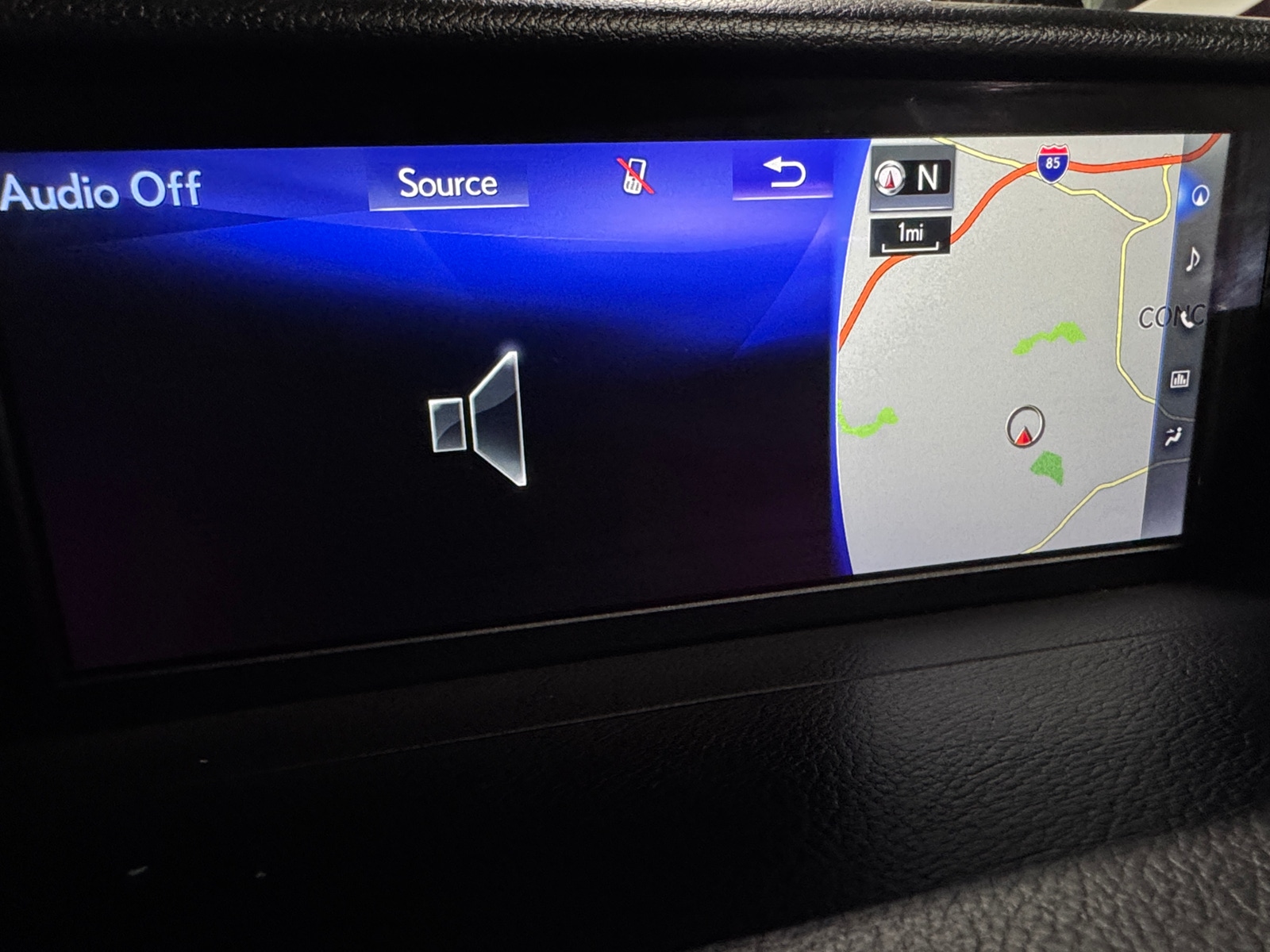 Thumbnail: 2017 Lexus IS - 3