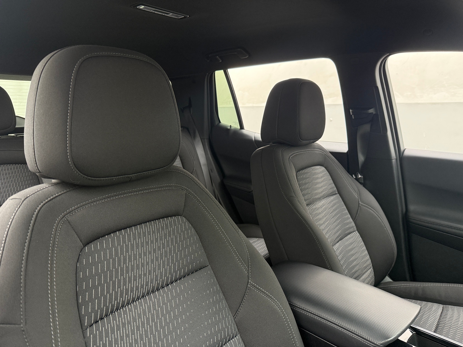 Thumbnail: 2025 Chevrolet Equinox - 2