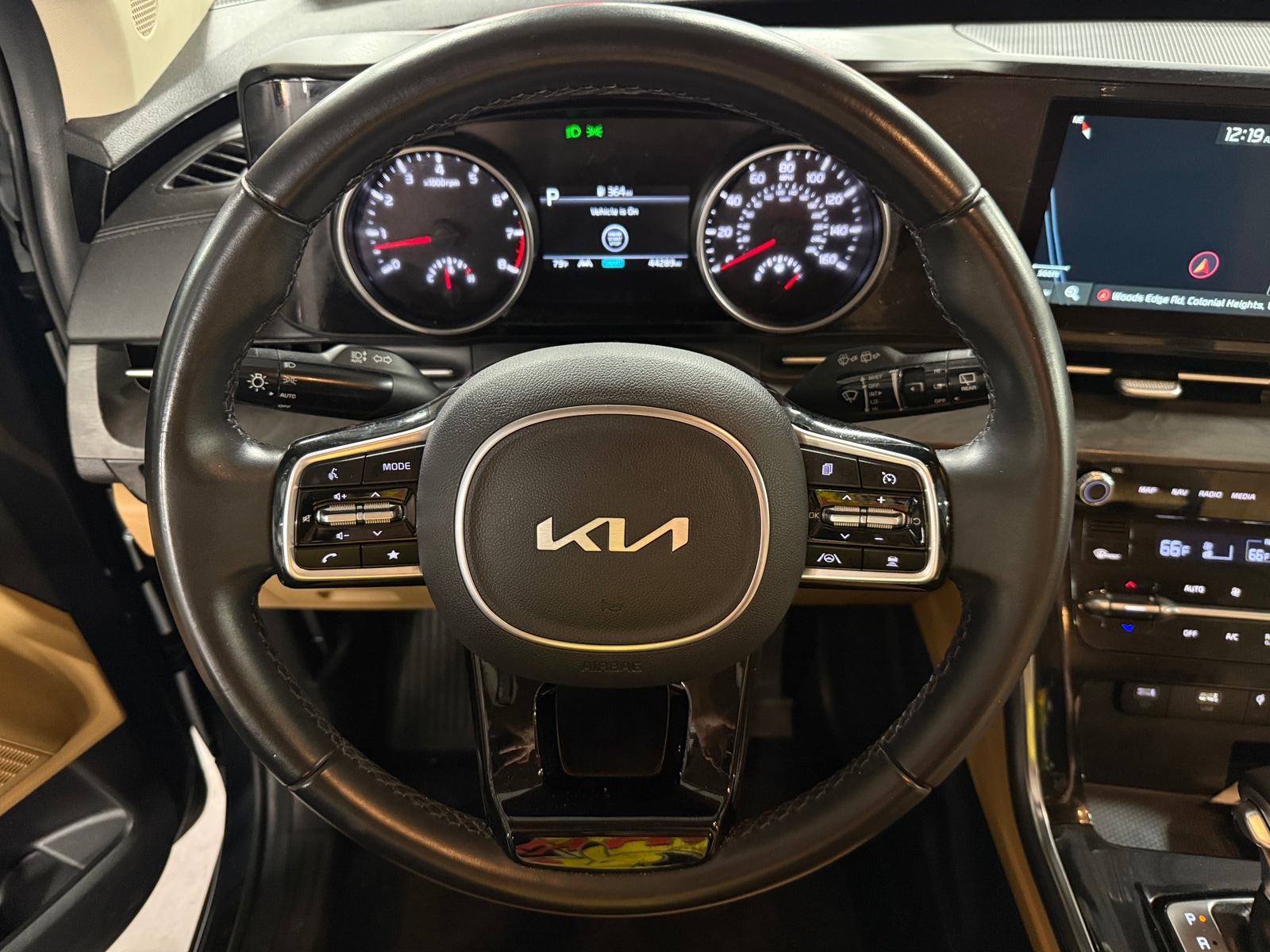 Thumbnail: 2022 Kia Carnival - 4