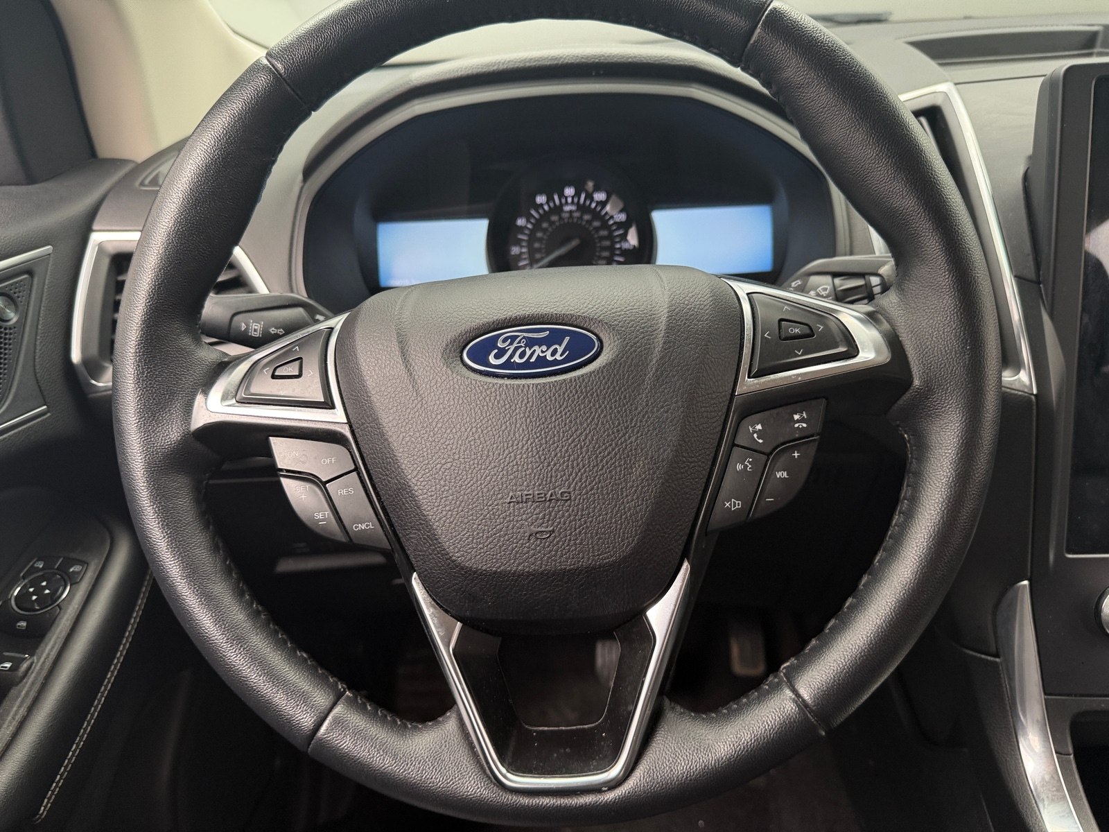 Thumbnail: 2024 Ford Edge - 4