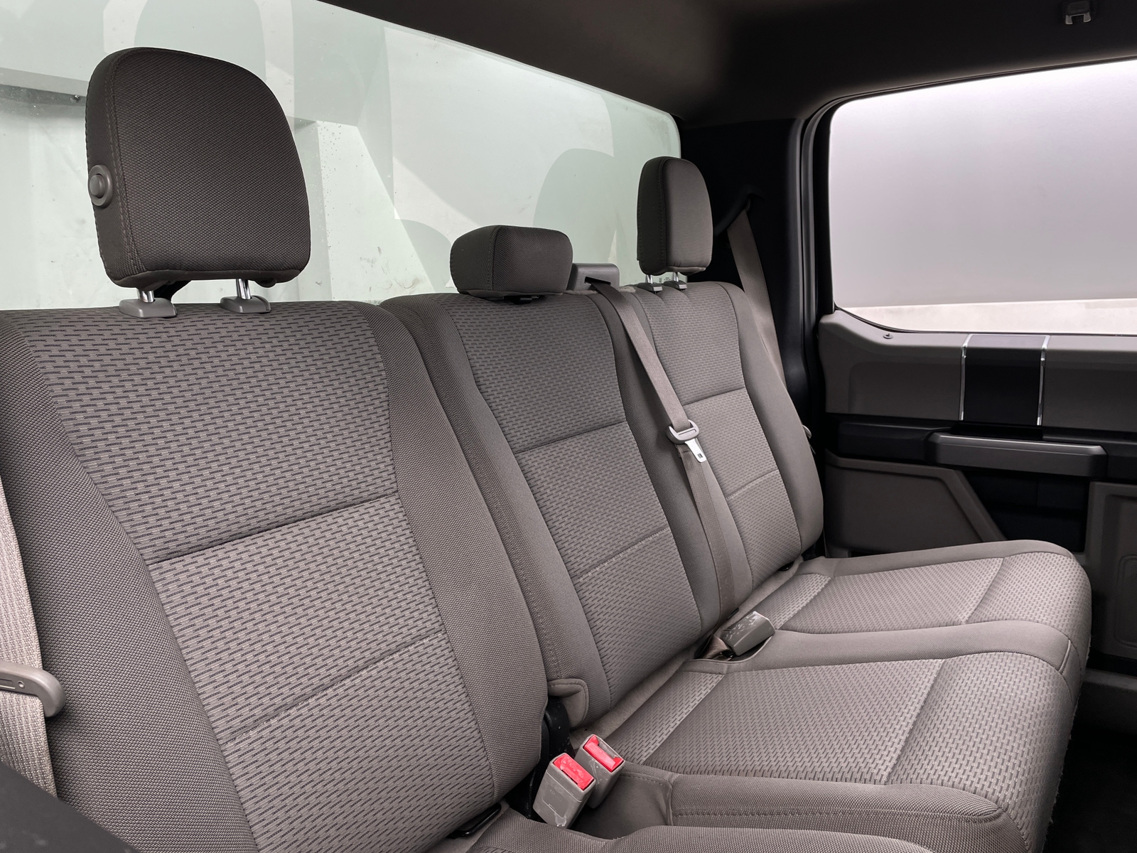 Thumbnail: 2019 Ford Econoline - 6