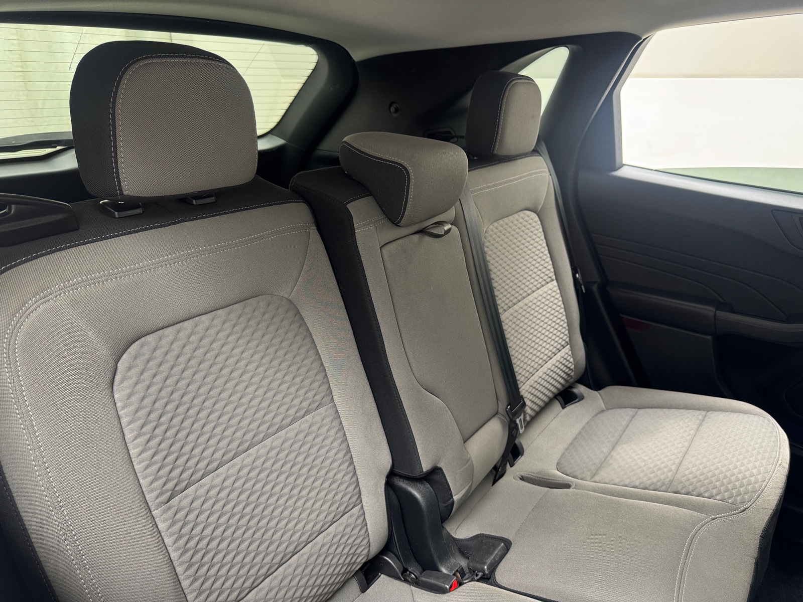 Thumbnail: 2022 Ford Escape - 6