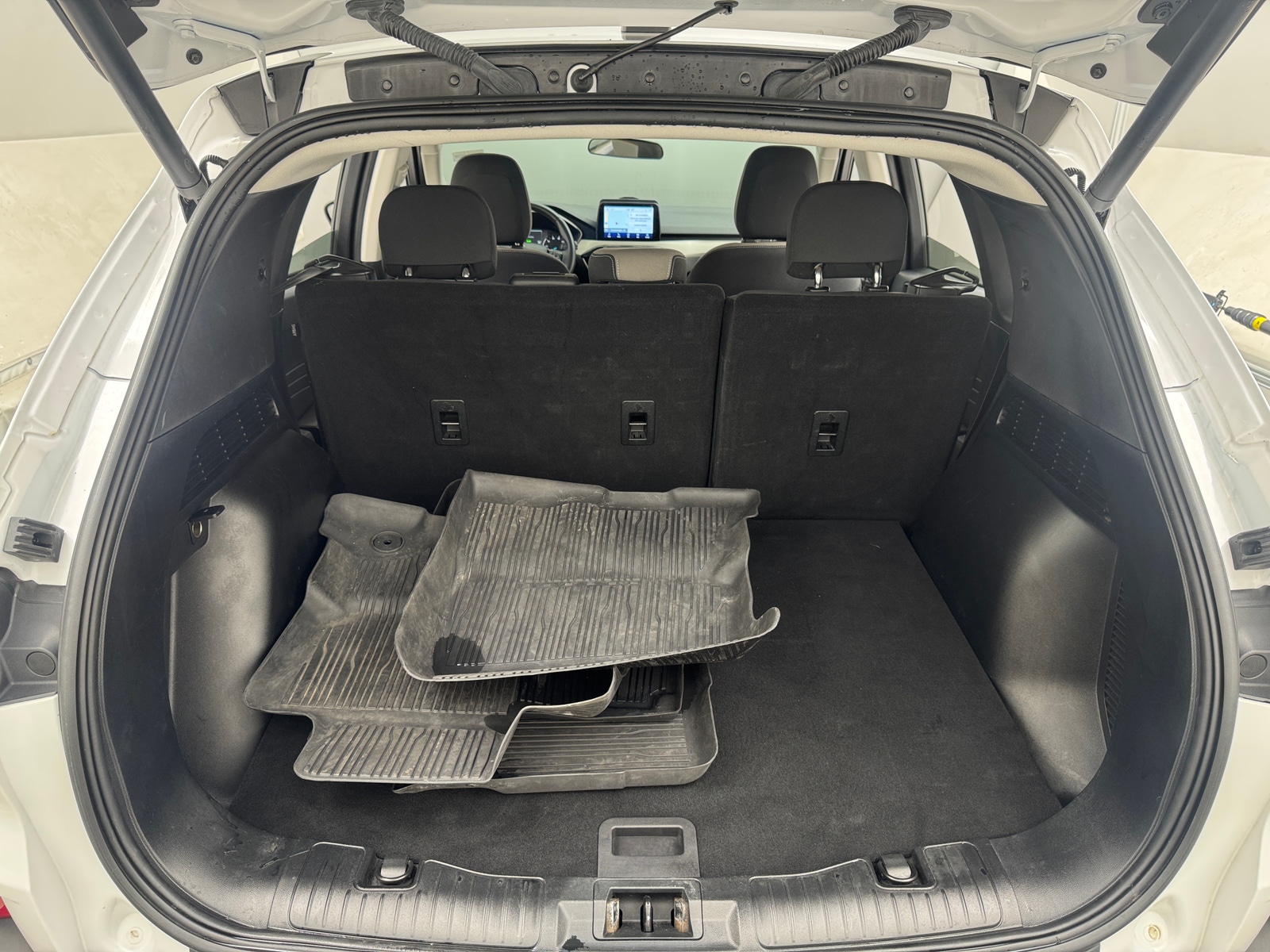 Thumbnail: 2022 Ford Escape - 7