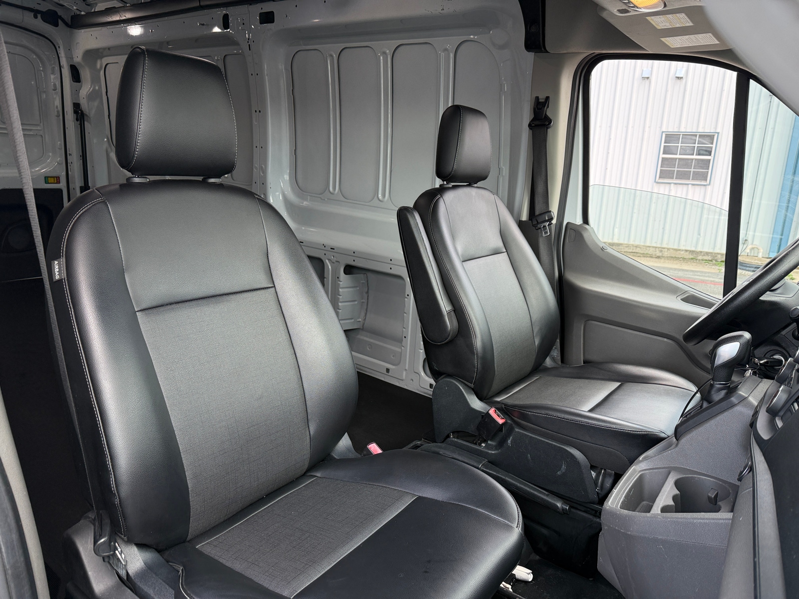 Thumbnail: 2020 Ford Transit Series - 2