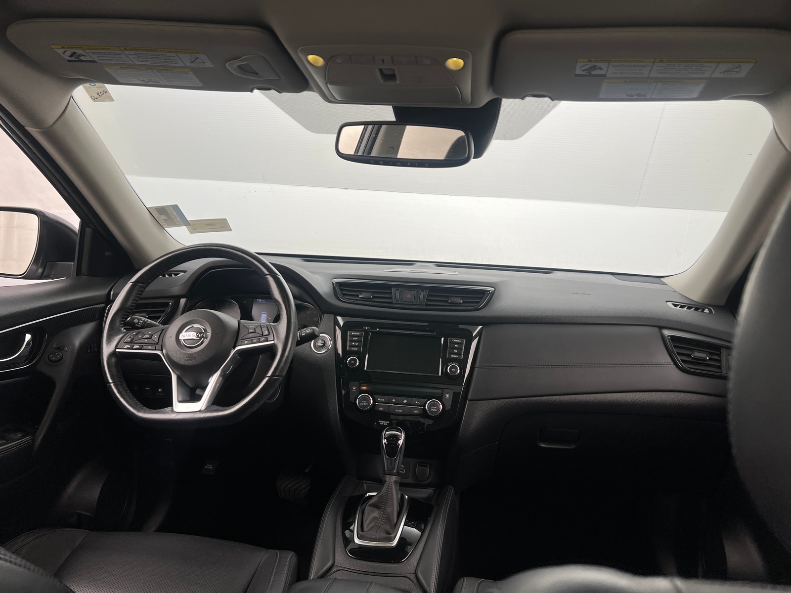 Thumbnail: 2018 Nissan Rogue - 2