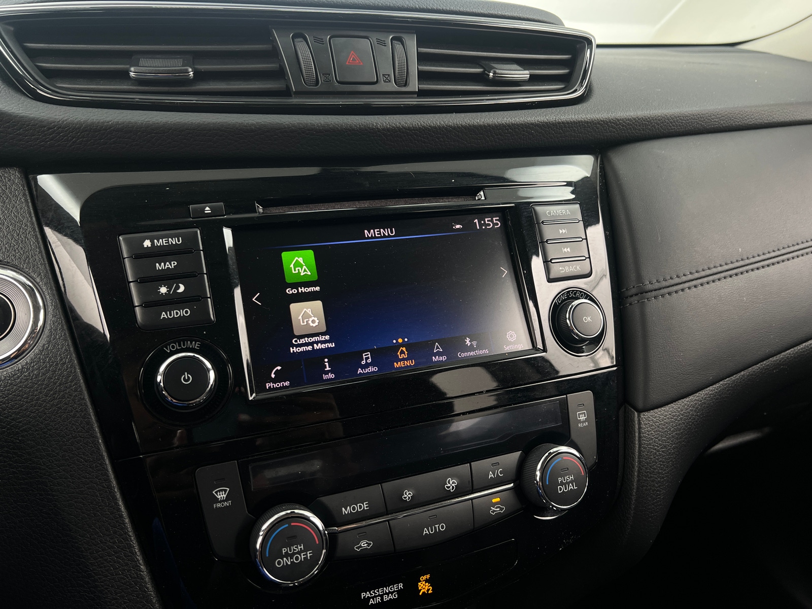 Thumbnail: 2018 Nissan Rogue - 3