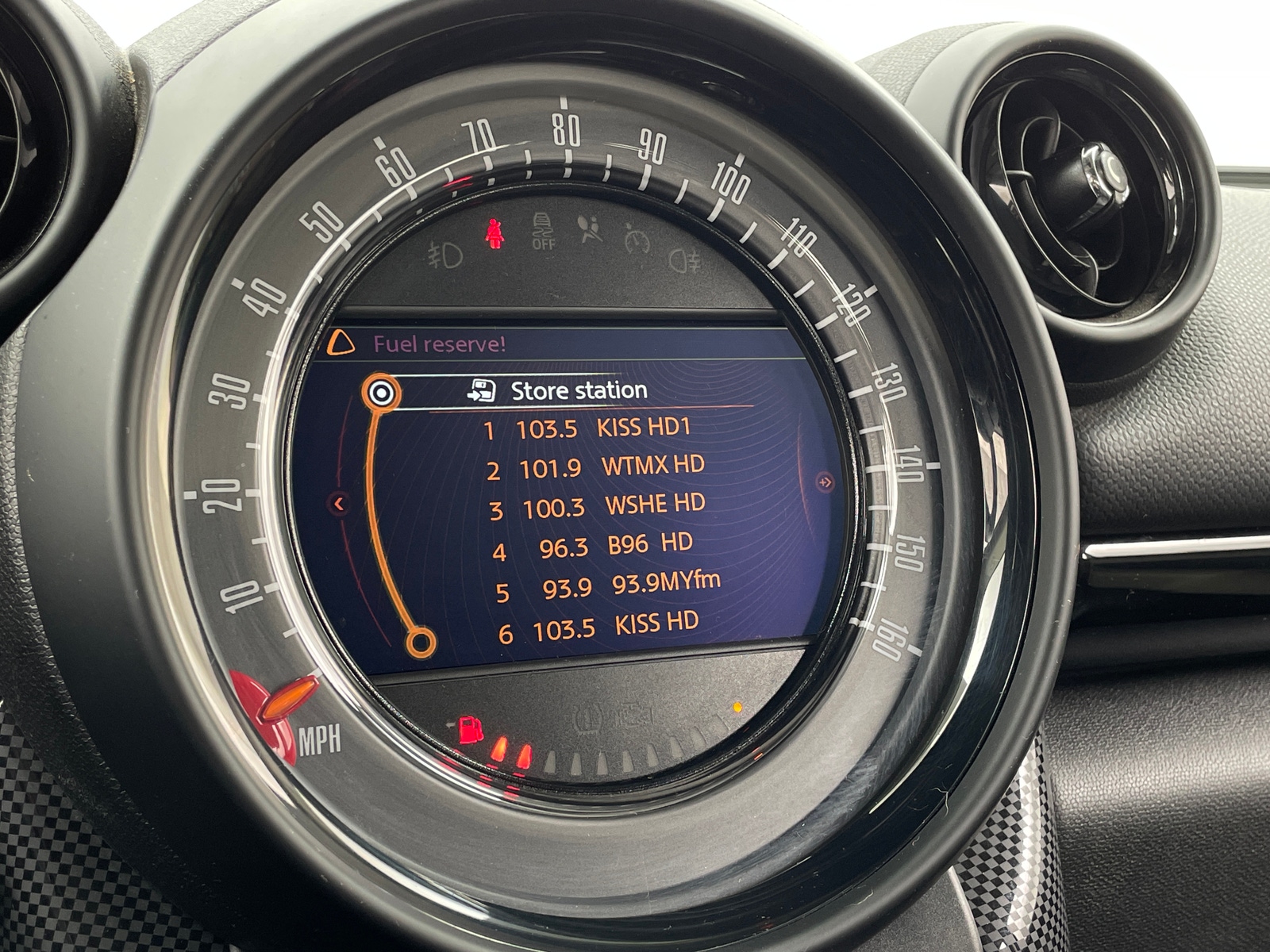 Thumbnail: 2016 MINI Cooper Countryman - 3