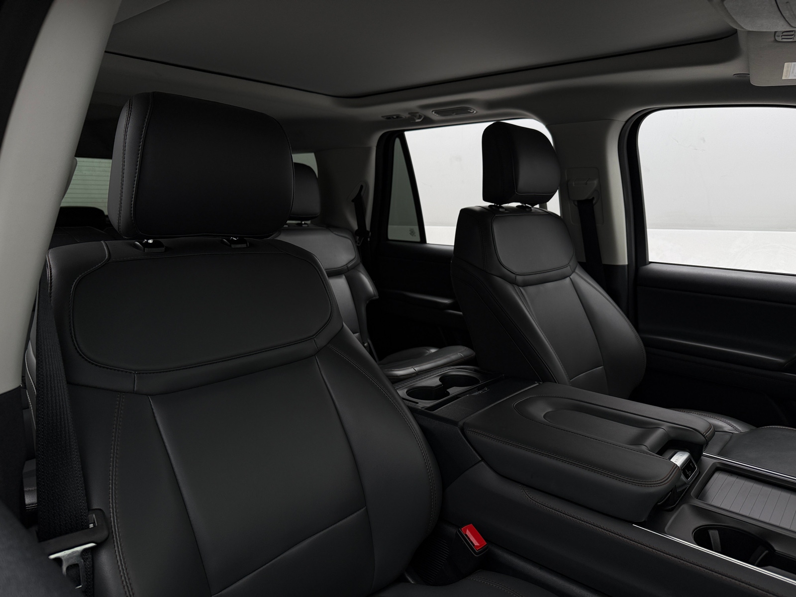 Thumbnail: 2025 Ford Expedition MAX - 2