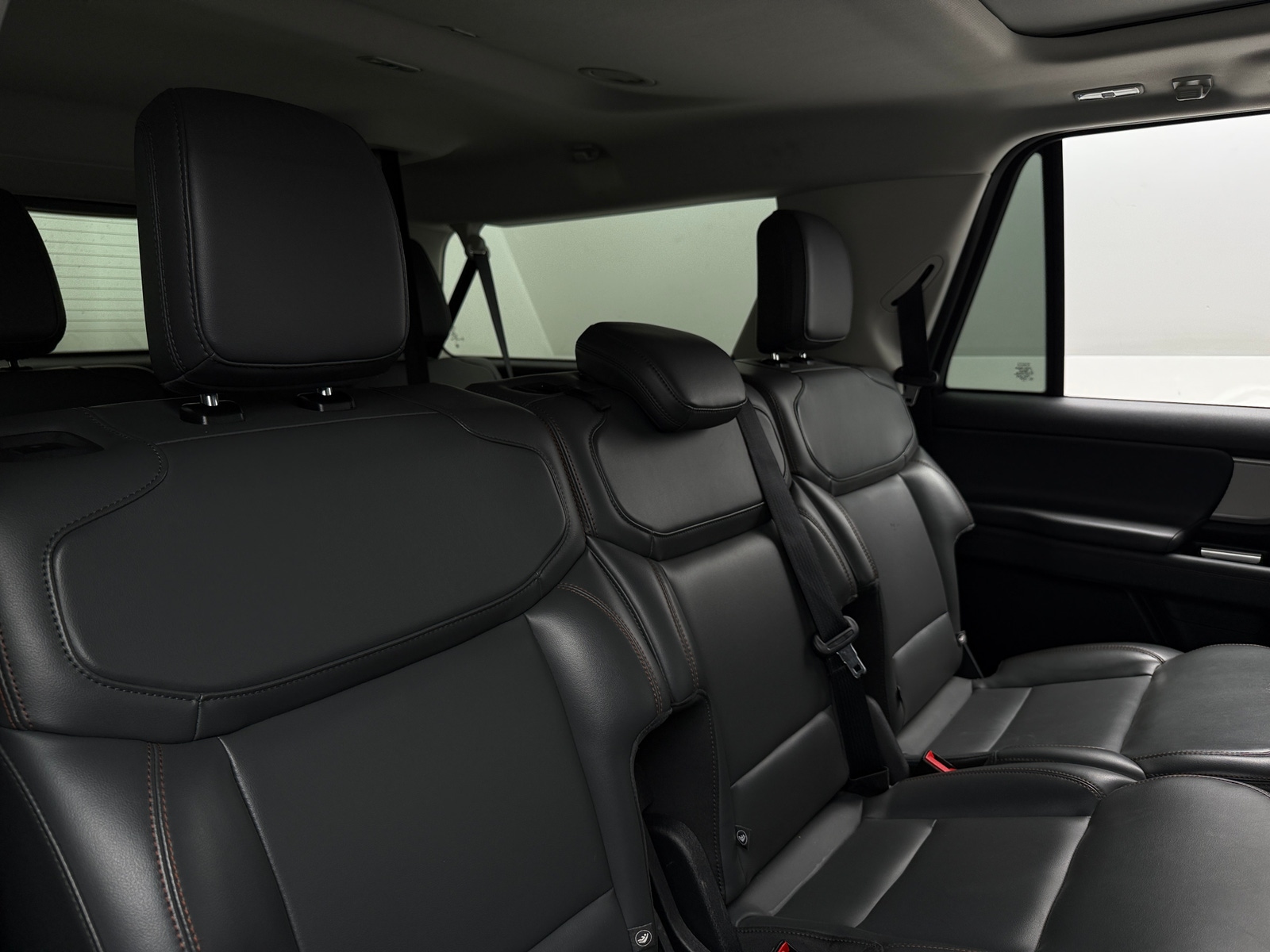 Thumbnail: 2025 Ford Expedition MAX - 6