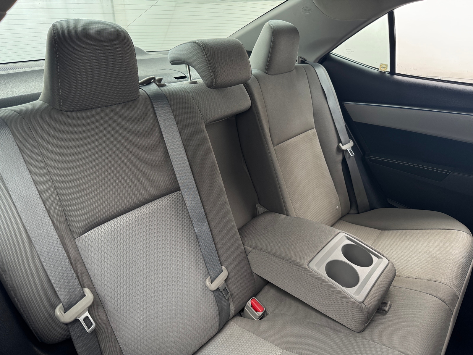 Thumbnail: 2016 Toyota Corolla - 6