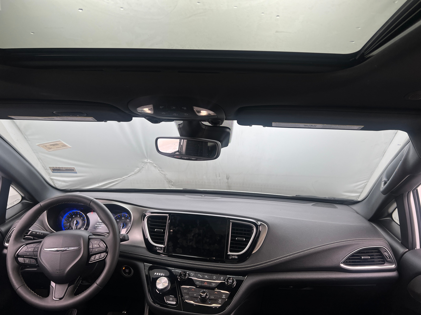 Thumbnail: 2022 Chrysler Pacifica - 2