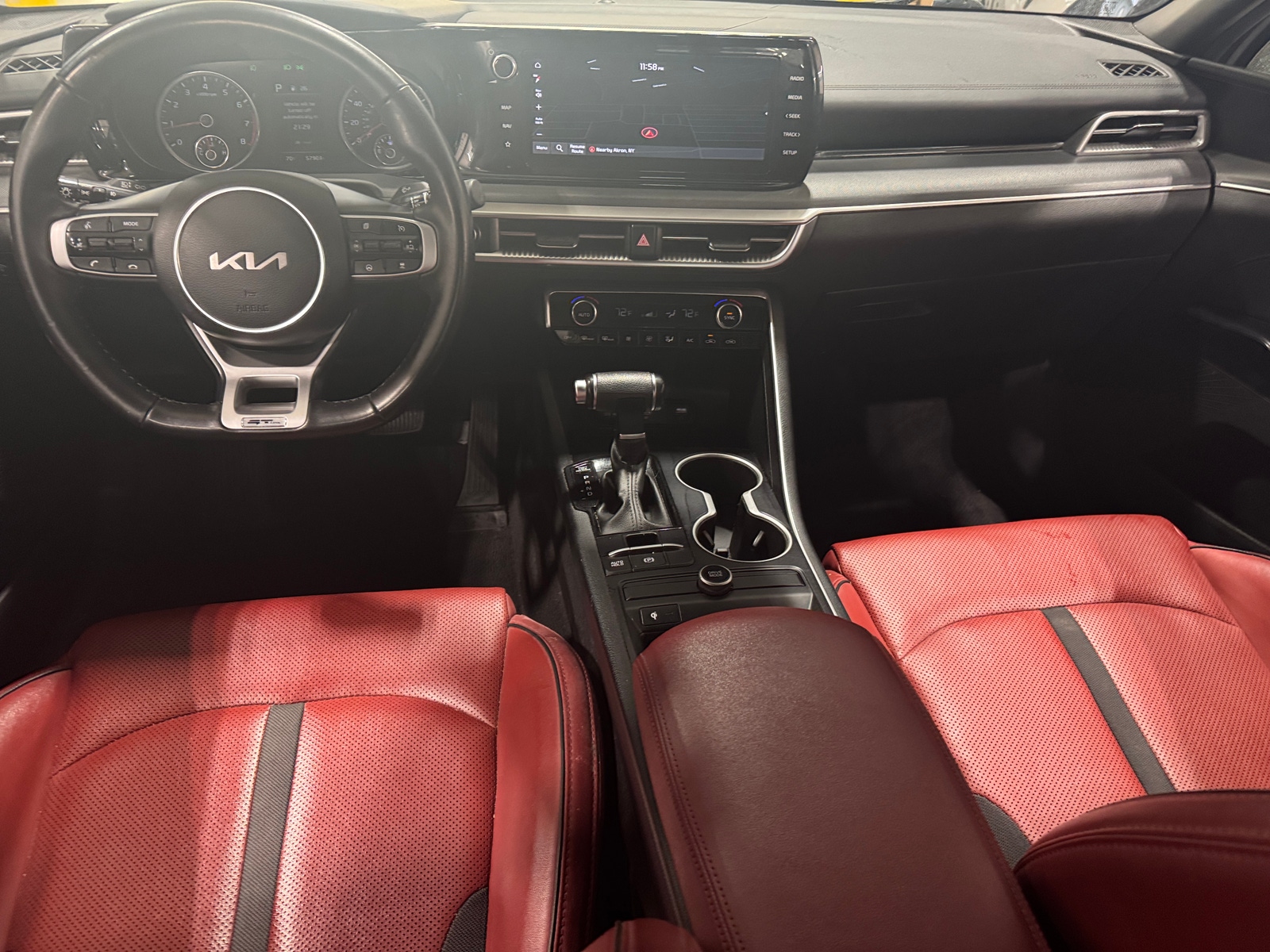 Thumbnail: 2023 Kia K5 - 3