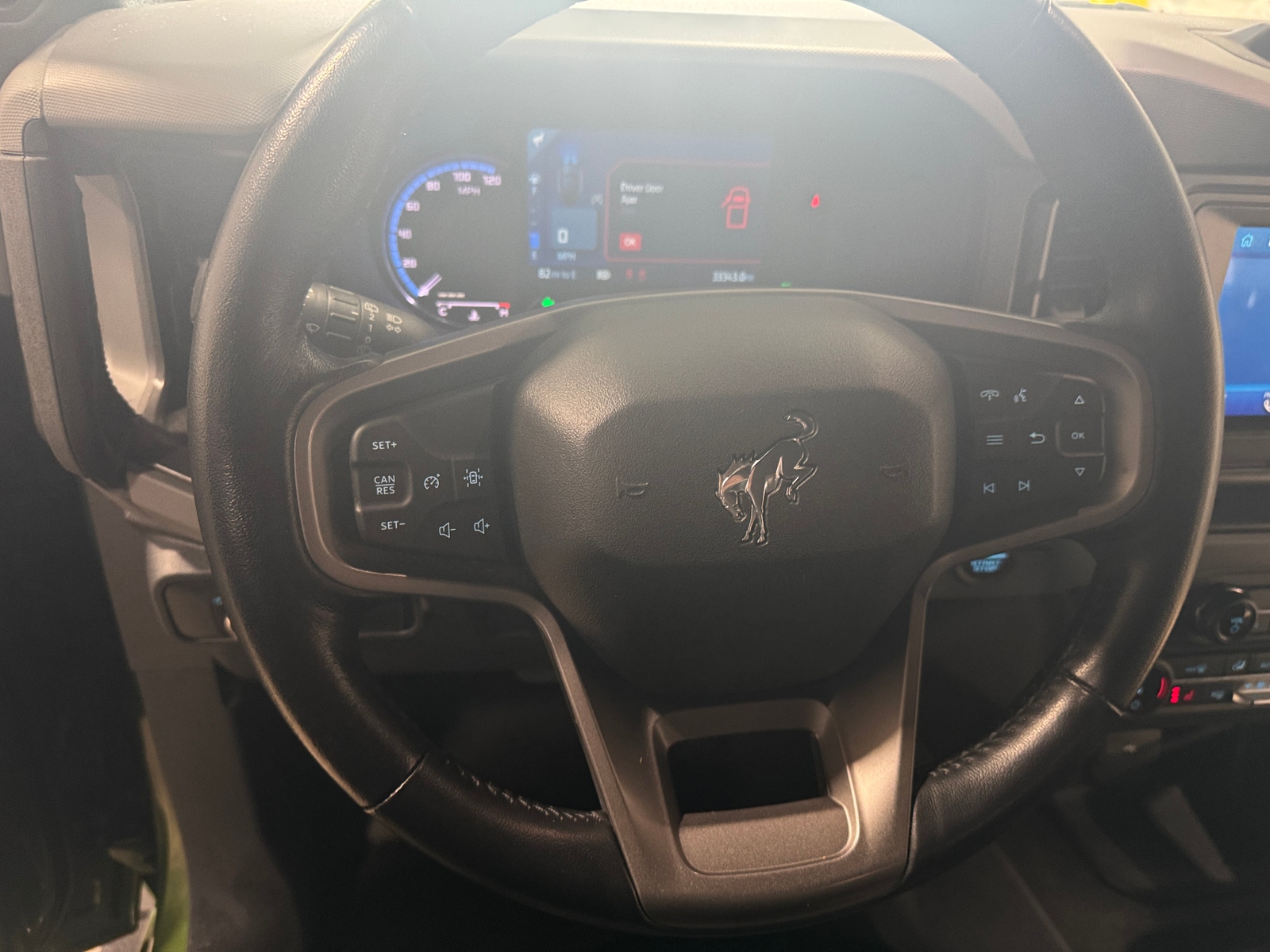 Thumbnail: 2022 Ford Bronco - 5