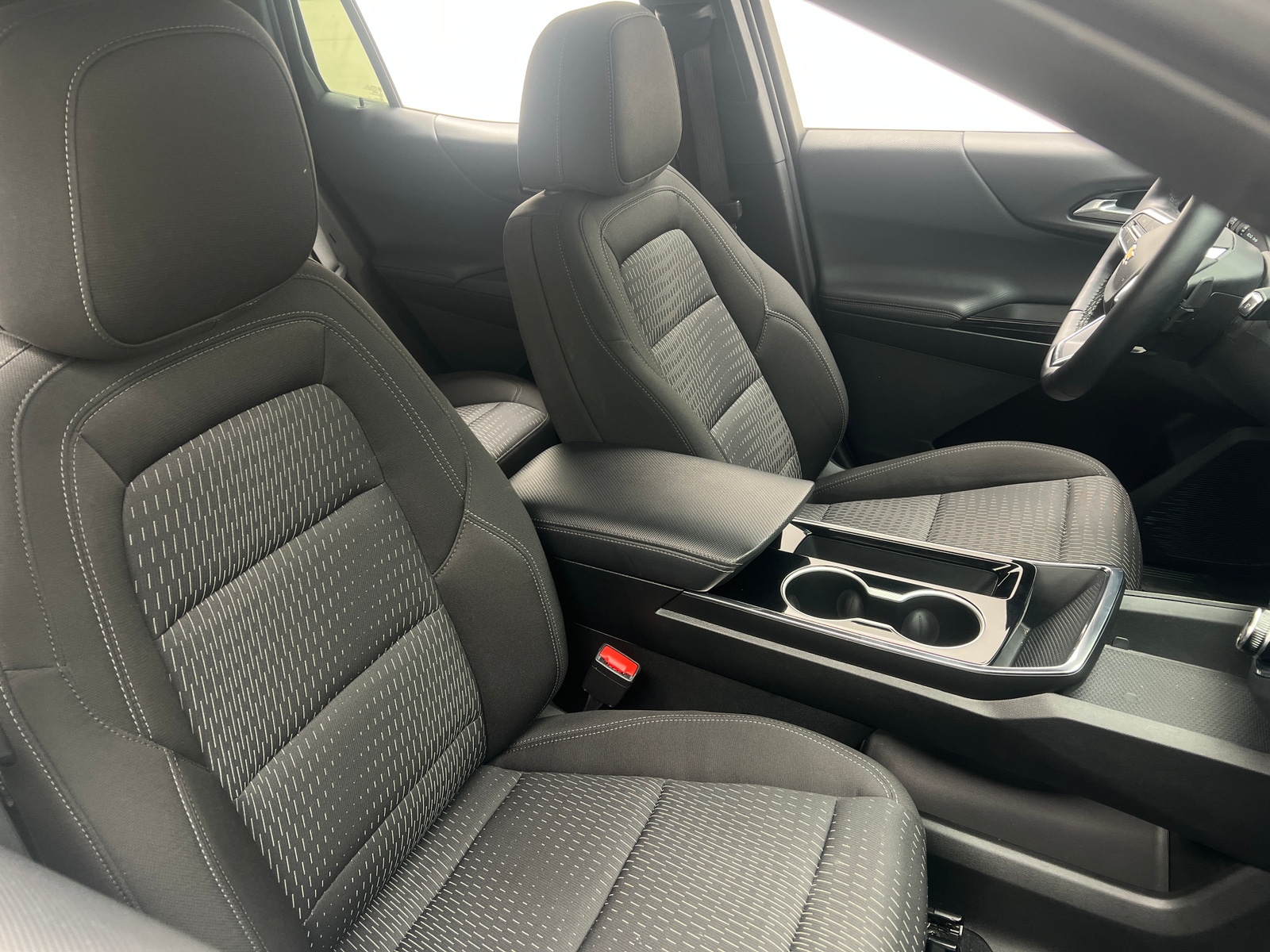 Thumbnail: 2025 Chevrolet Equinox - 2