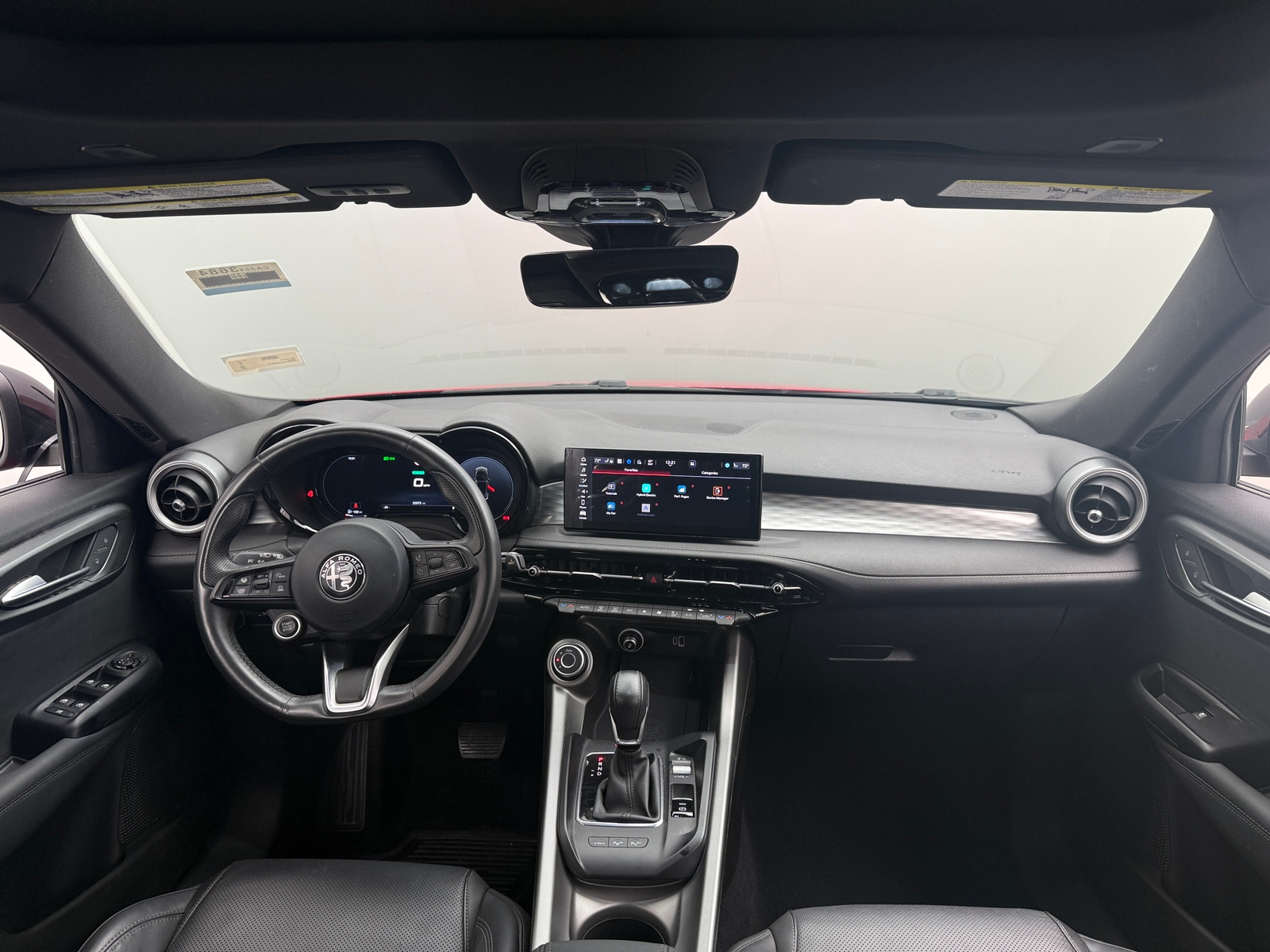 Thumbnail: 2024 Alfa Romeo Tonale - 3