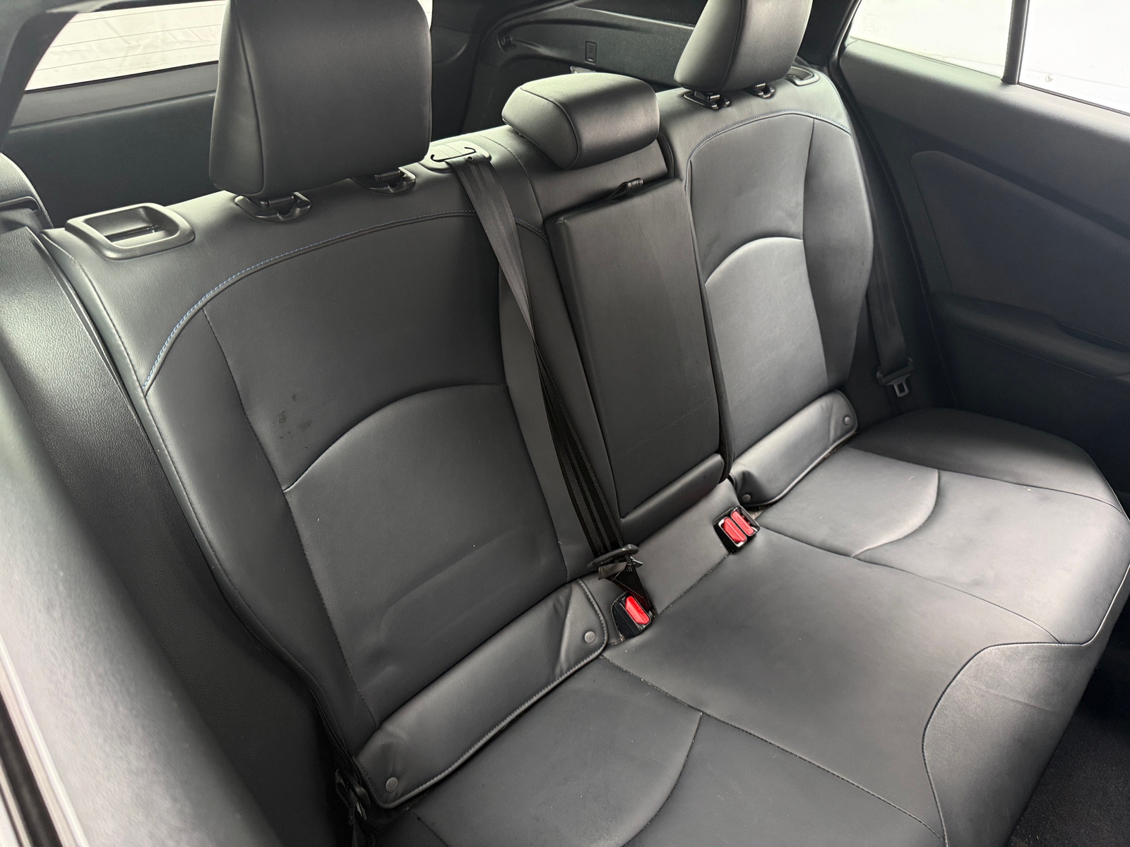 Thumbnail: 2017 Toyota Prius - 5