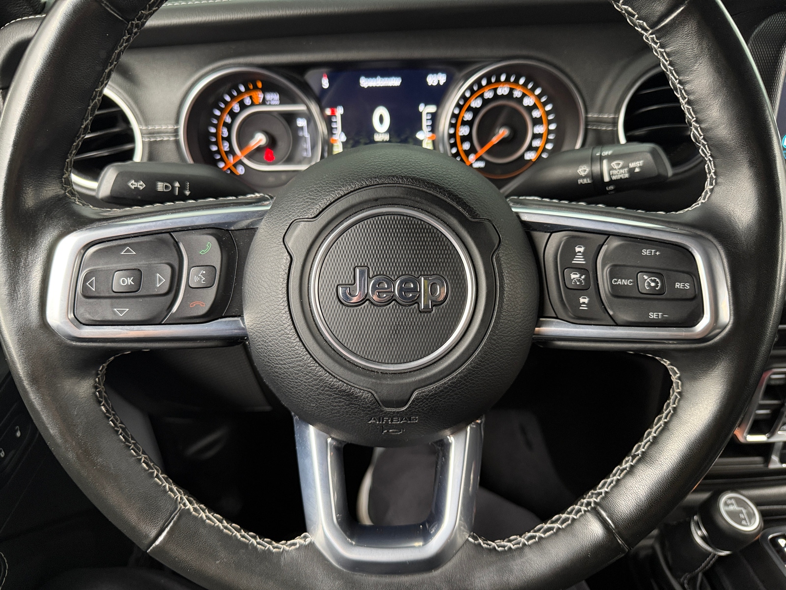 Thumbnail: 2022 Jeep Wrangler - 5