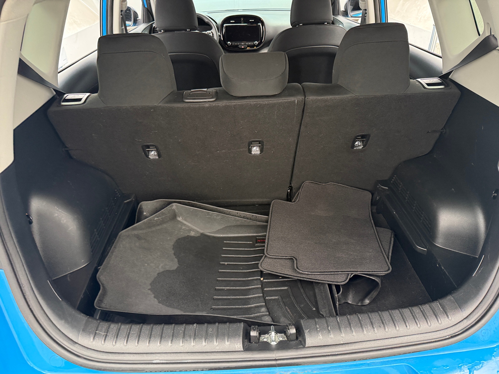 Thumbnail: 2023 Kia Soul - 7