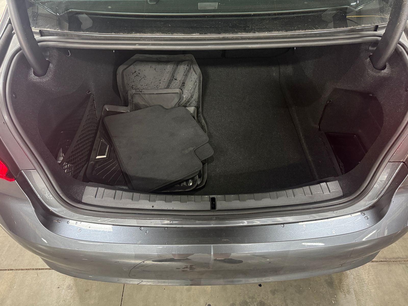 Thumbnail: 2021 BMW 3 Series - 6