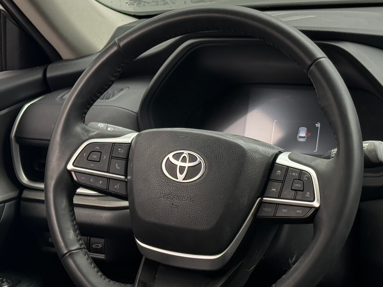 Thumbnail: 2025 Toyota Grand Highlander - 4