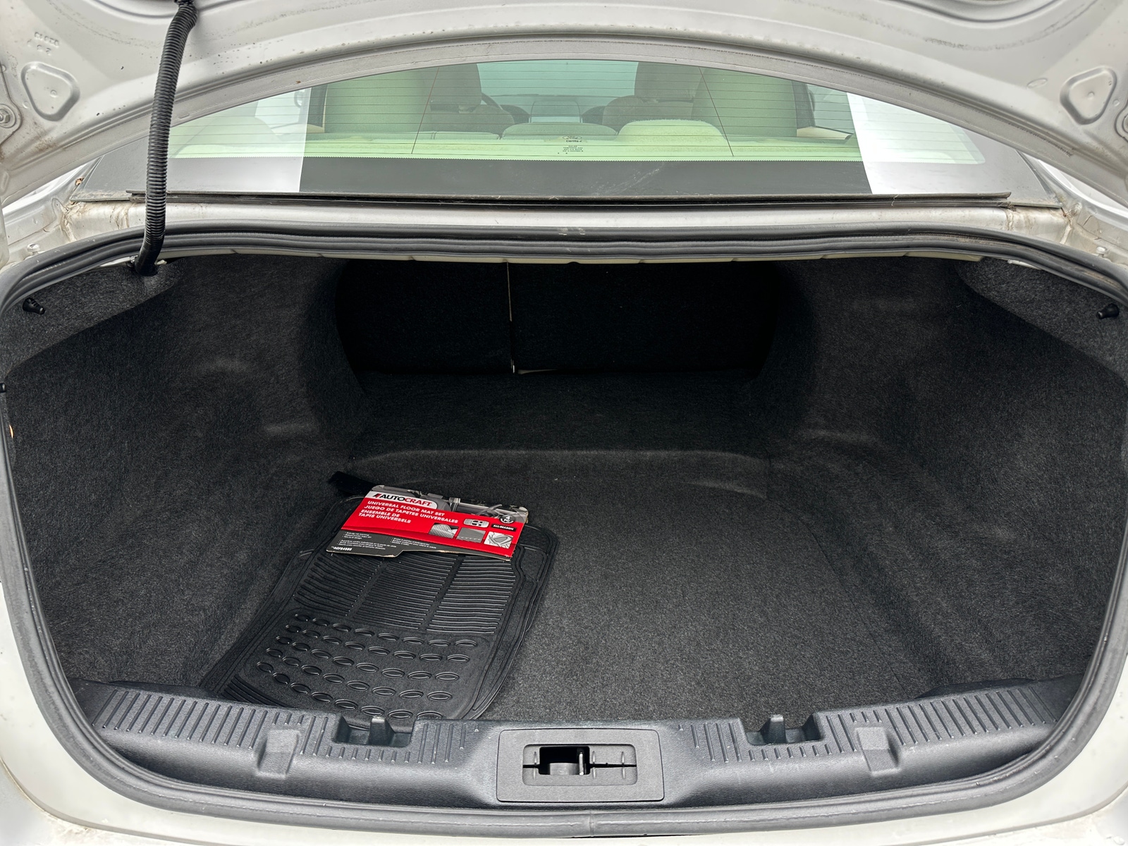 Thumbnail: 2016 Ford Taurus - 7