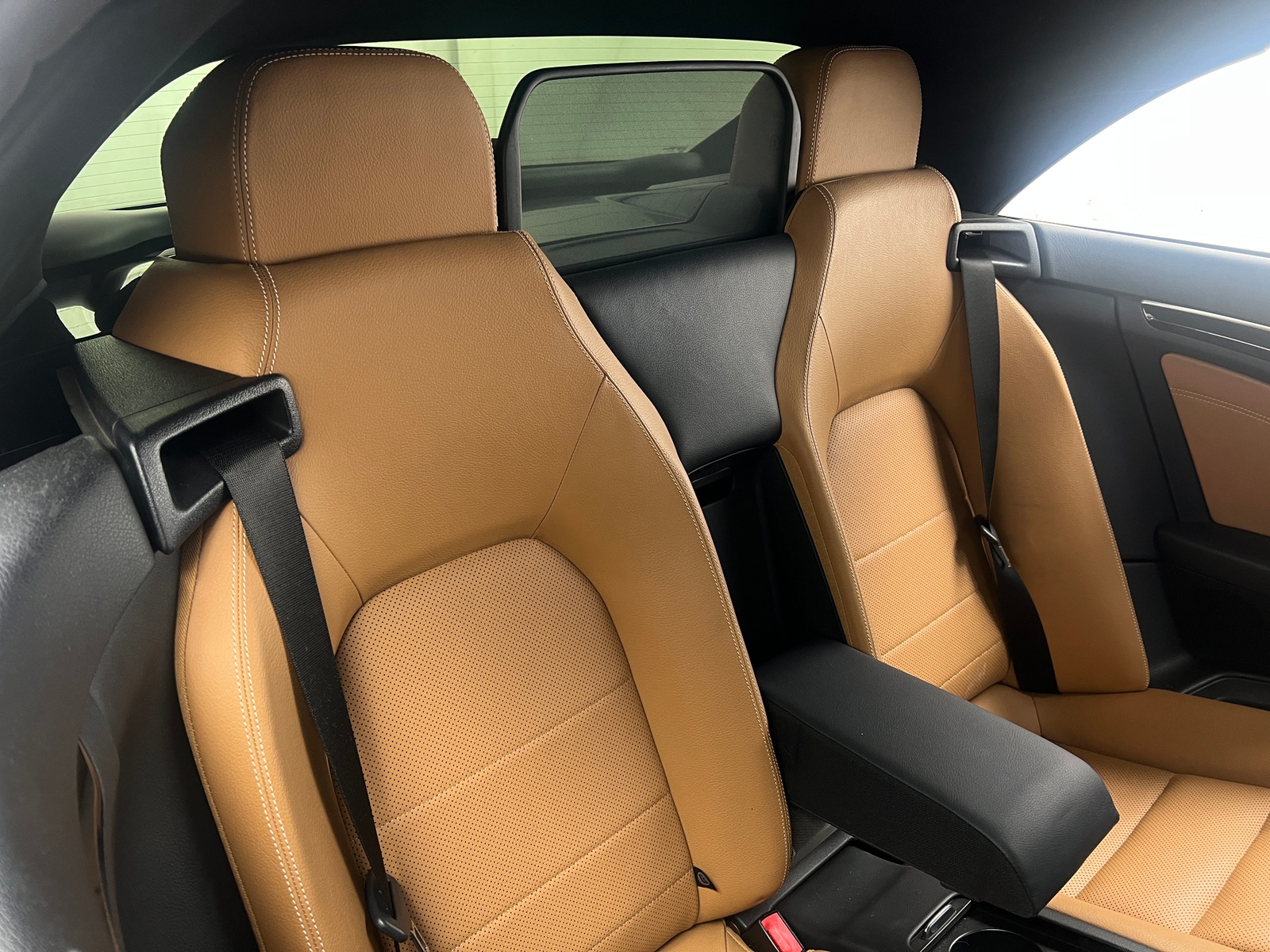 Thumbnail: 2016 Mercedes-Benz E-Class - 5