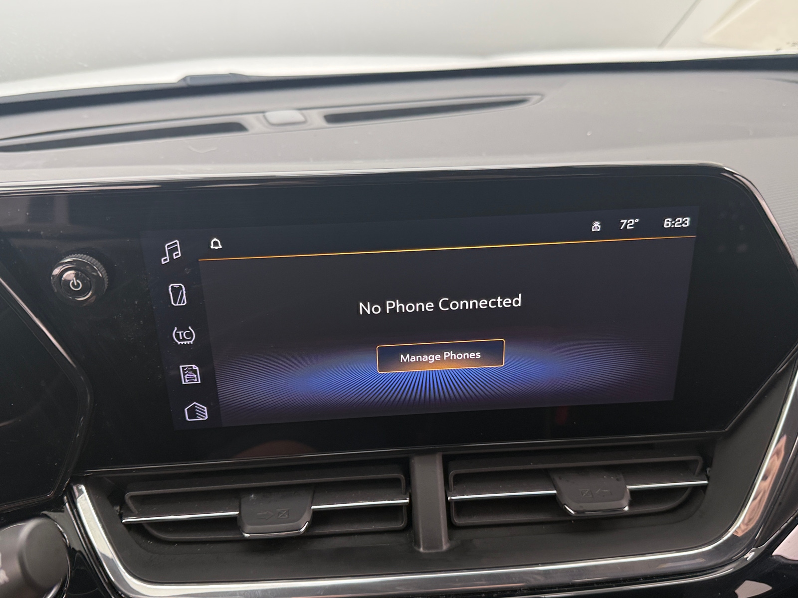 Thumbnail: 2025 Chevrolet Trax - 3