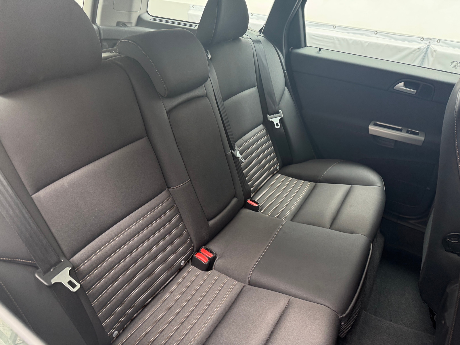 Thumbnail: 2010 Volvo V50 - 6