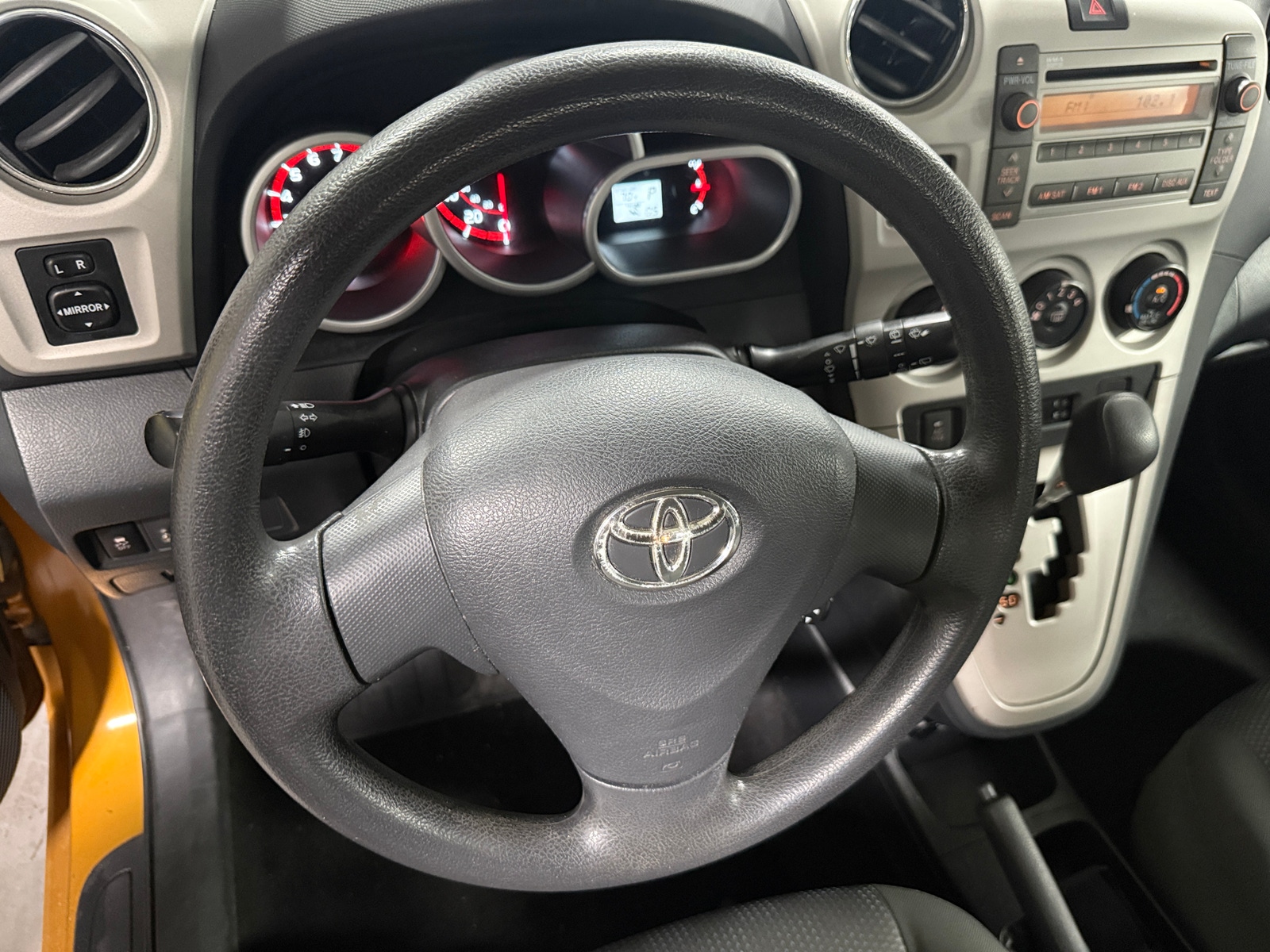 Thumbnail: 2010 Toyota Matrix - 5